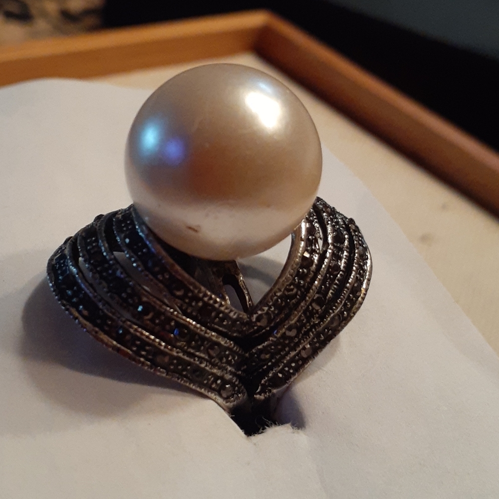Big bold ring - Picture 7 of 10